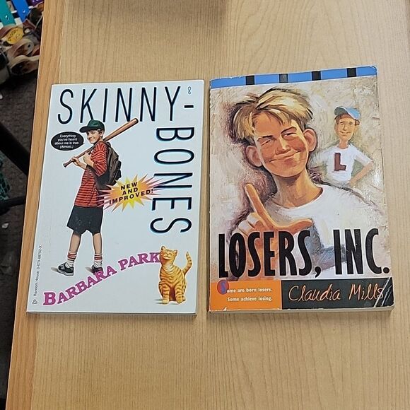 9 Assorted paperback books for young teens - Picture 4 of 12